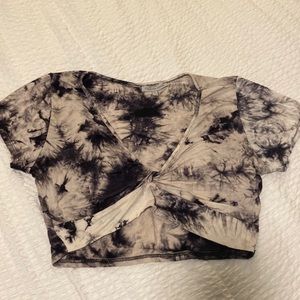 Black white and gray tie-dye crop top